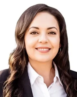 Sevonne Seth - Real Estate Agent