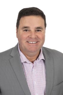Shane Earnshaw - Real Estate Agent