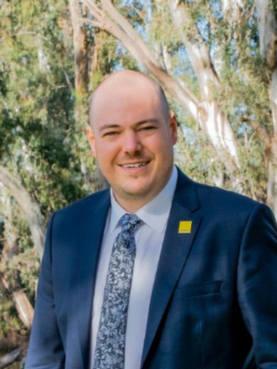 Shane  Thomson - Real Estate Agent at Ray White - Seymour