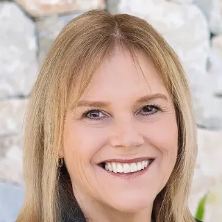 Sharon Adams - Real Estate Agent