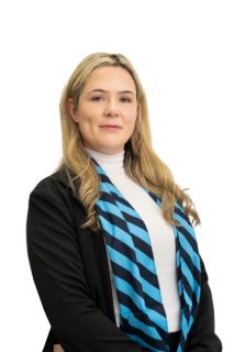 Sharon McCutcheon - Real Estate Agent