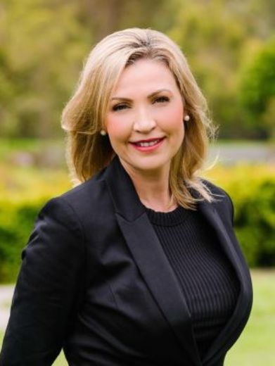 Sharon Sams - Real Estate Agent at LJ Hooker - Broadbeach