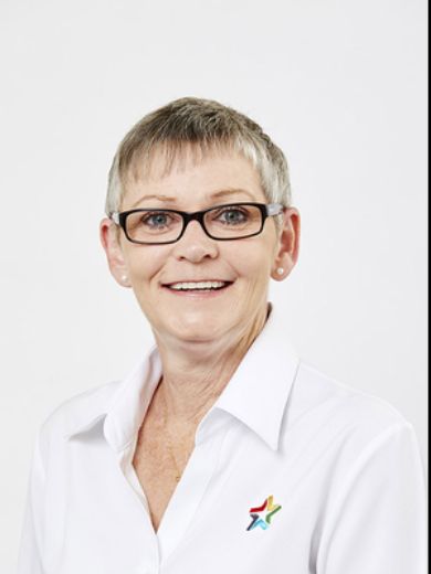 Sharon Watts - Real Estate Agent at Professionals - Bendigo