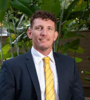 Sheldon Powe-Hobbs - Real Estate Agent