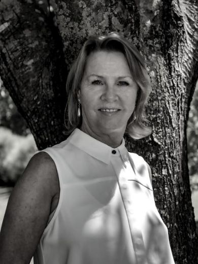 Shena Jackson - Real Estate Agent at JacksonWall & Co