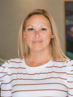 Sherry Crawley - Real Estate Agent