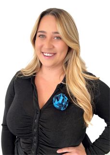 Shiloah RawiriSimpson - Real Estate Agent