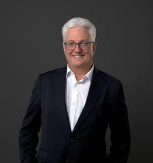 Stephen Brodie - Real Estate Agent