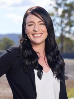 Shonoa Cotterell - Real Estate Agent