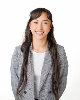 Sienta TiareShaw - Real Estate Agent