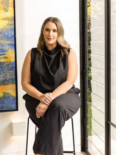 Simone Clarke - Real Estate Agent at Shelter Real Estate - GLEN IRIS