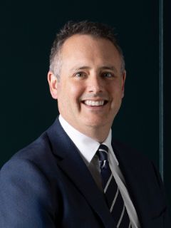 Simon Carruthers - Real Estate Agent