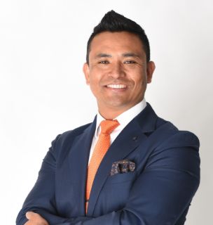 Simon  Dangol - Real Estate Agent