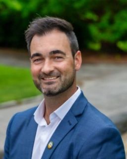 Simon Parsons - Real Estate Agent
