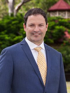 Simon  White - Real Estate Agent
