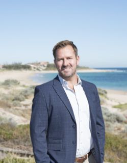 Simon  Wroth - Real Estate Agent
