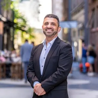 Simon Zaglas - Real Estate Agent