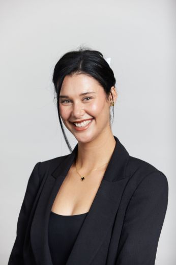 Simone Jonker - Real Estate Agent at LongView Property Managers & Advisors - Melbourne
