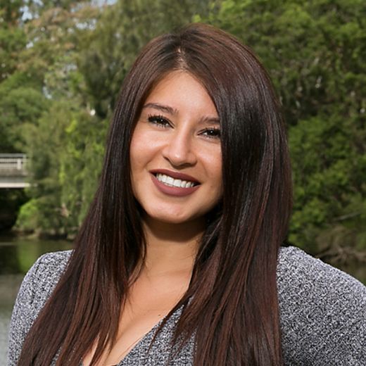 Simonne Rojas - Real Estate Agent at McGrath Estate Agents - Castle Hill