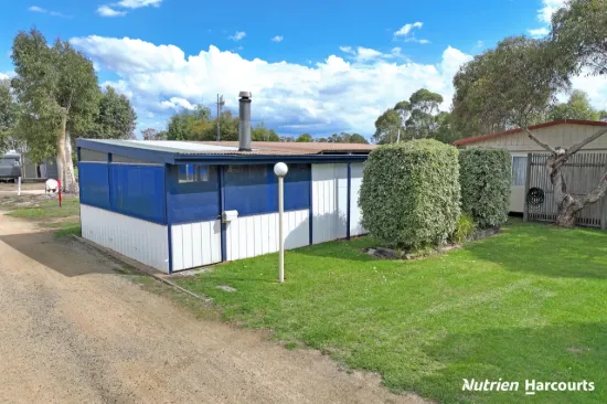 Short term Holiday Park Cabin - Fully Furnished