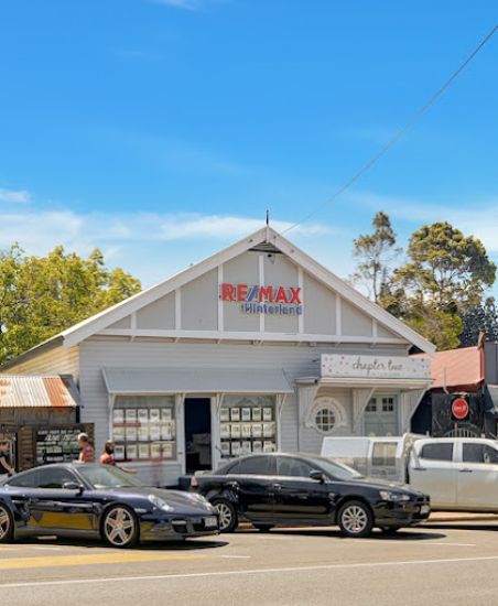 RE/MAX Hinterland - Real Estate Agency