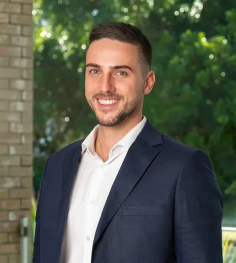 Thomas Fyfe - Real Estate Agent at SOLD Real Estate - CAVES BEACH