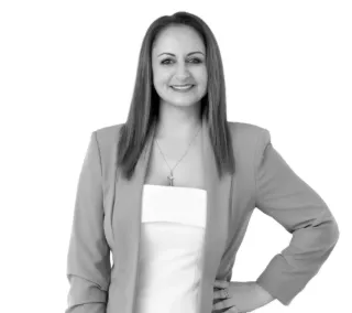 Sonia Deighton - Real Estate Agent