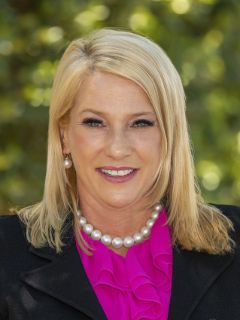 Sonya  Treloar - Real Estate Agent