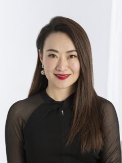 Sophia Dong - Real Estate Agent