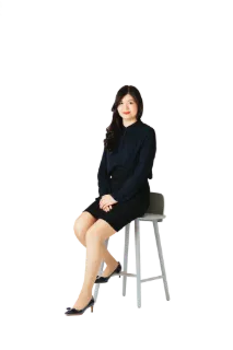 Sophia Zhu - Real Estate Agent