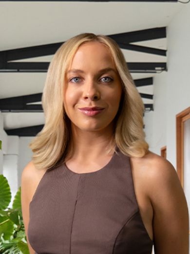 Sophie Anscombe - Real Estate Agent at MRE