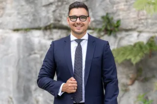 George Gialouris - Real Estate Agent
