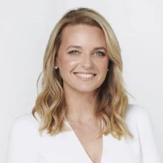 Stefanie  Dobro - Real Estate Agent