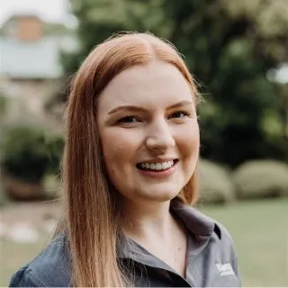 Steph Taylor - Real Estate Agent