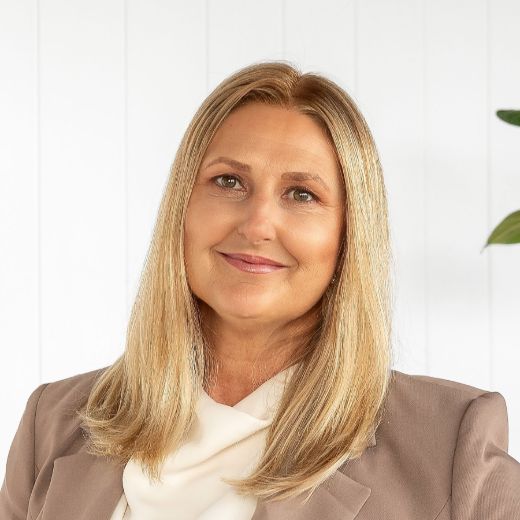 Steph Shepherdson - Real Estate Agent at Ray White North Quays      