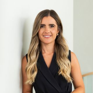 Stephanie Ash - Real Estate Agent