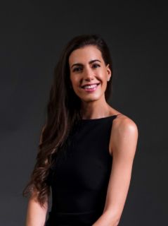 Stephanie Campbell - Real Estate Agent