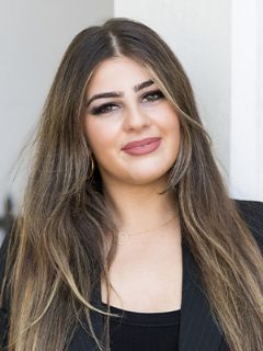 Stephanie Fedele - Real Estate Agent