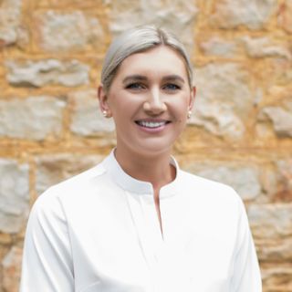 Stephanie Wegner - Real Estate Agent
