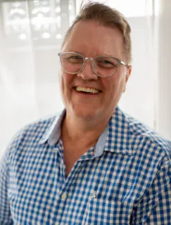 Stephen  McMillan - Real Estate Agent