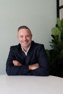 Stephen Cornes - Real Estate Agent