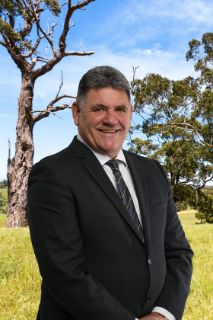 Stephen Hodge - Real Estate Agent