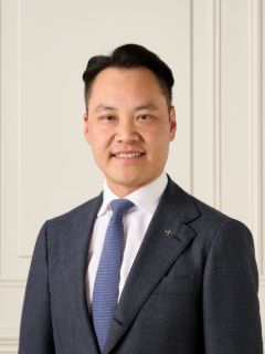 Stephen Huang - Real Estate Agent