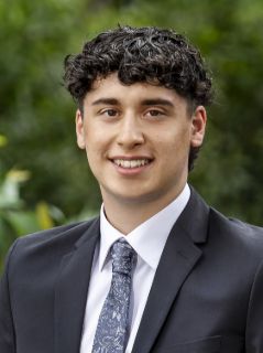 Stephen Kouvas - Real Estate Agent