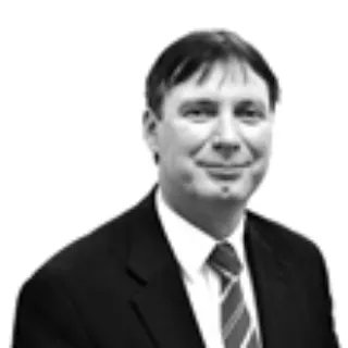 Steven Holmes - Real Estate Agent