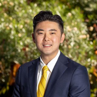 Steven Yang - Real Estate Agent