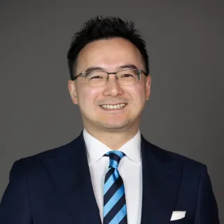 Steven Zhang - Real Estate Agent