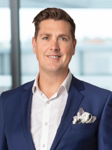 Stuart Mitchell - Real Estate Agent at Woodards - Carlton