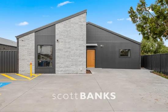 1/13 Raymond Street, Melton South, Vic 3338