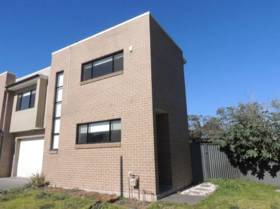 1/39 Tall Tree Drive, Glenmore Park, NSW 2745